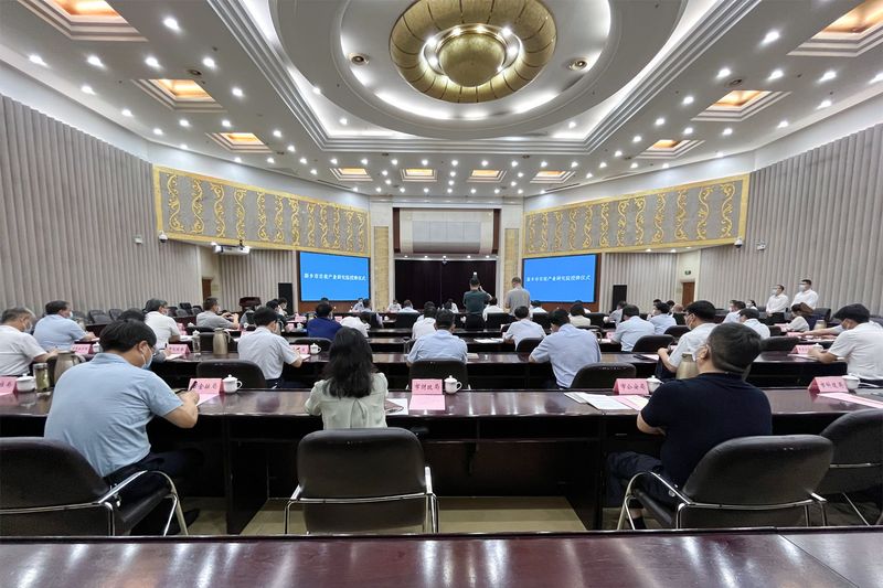 河南LEwin乐玩｜牵头组建“新乡市起重机械智能化产业钻研院”